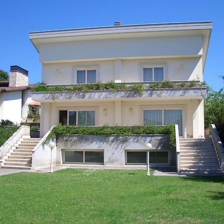 Villa Luxury Roma Marco Simone المظهر الخارجي الصورة