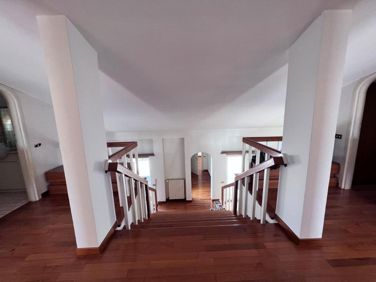 Villa Luxury Roma Marco Simone المظهر الخارجي الصورة