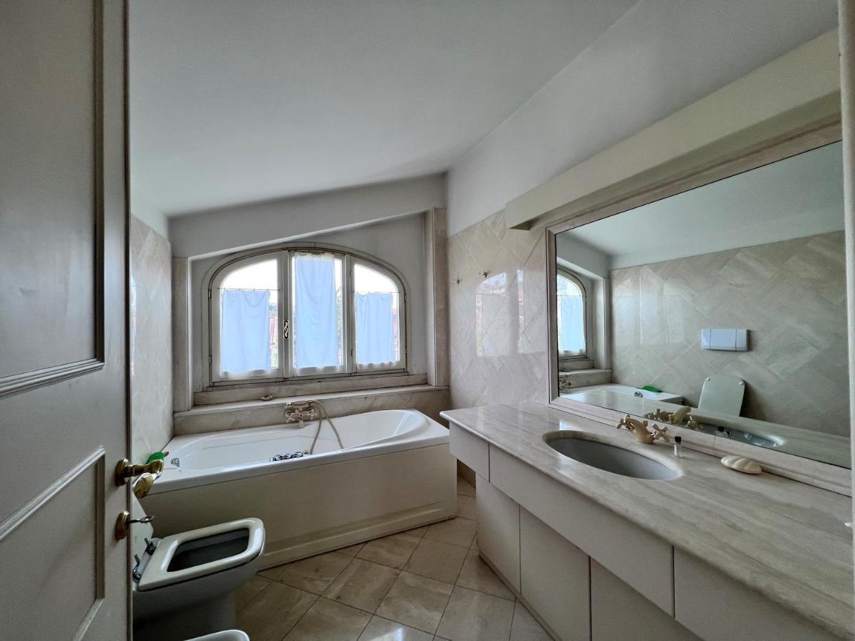 Villa Luxury Roma Marco Simone المظهر الخارجي الصورة